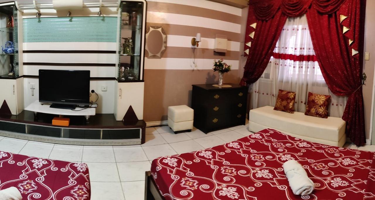 Center Parkway Pension House Kalibo Buitenkant foto
