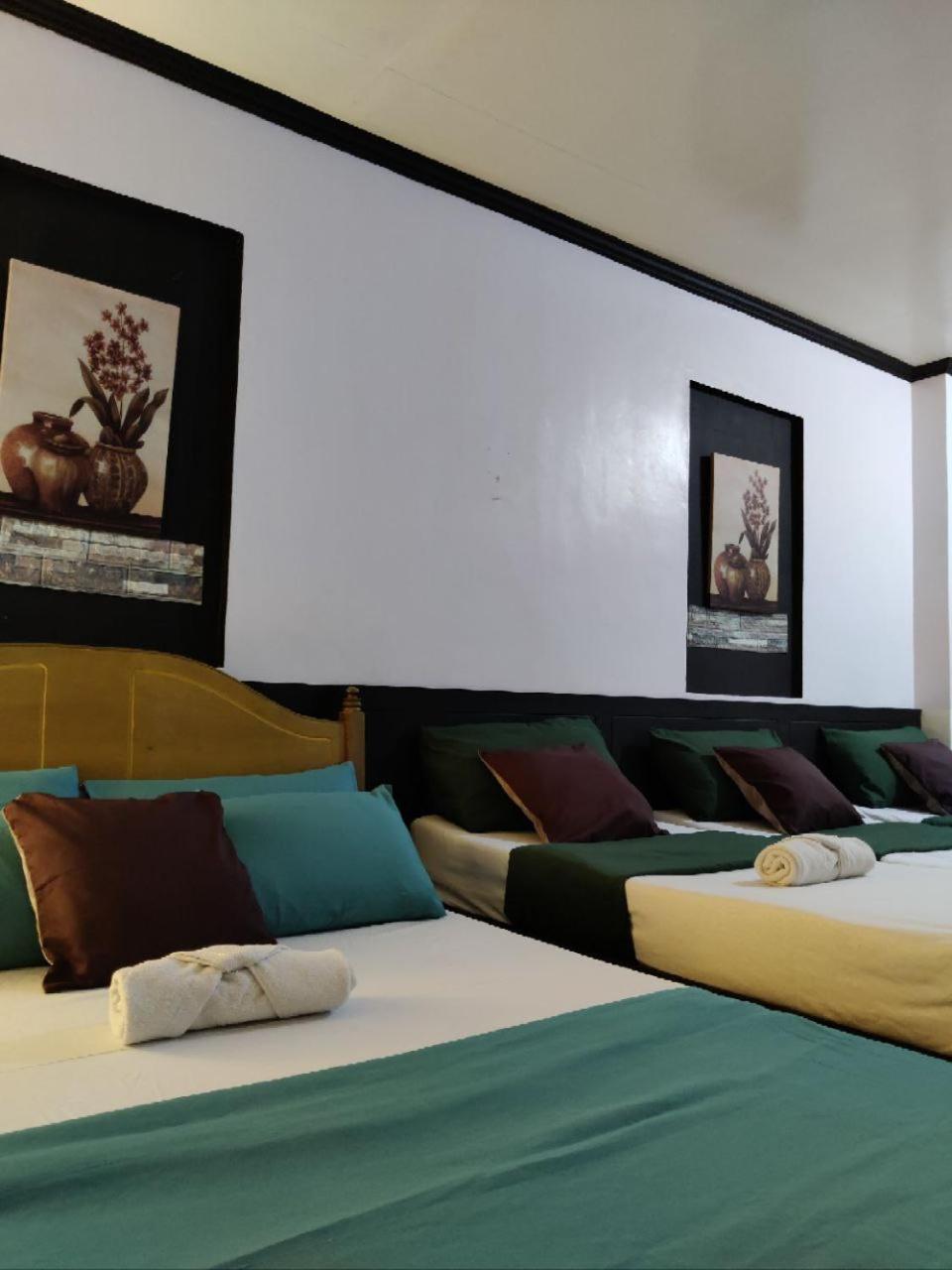 Center Parkway Pension House Kalibo Buitenkant foto