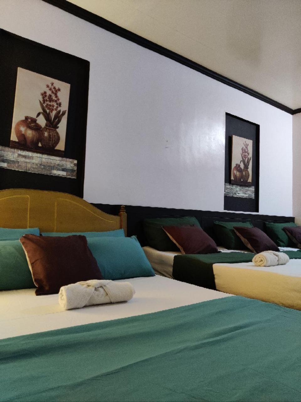 Center Parkway Pension House Kalibo Buitenkant foto