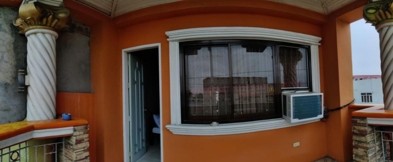 Center Parkway Pension House Kalibo Buitenkant foto