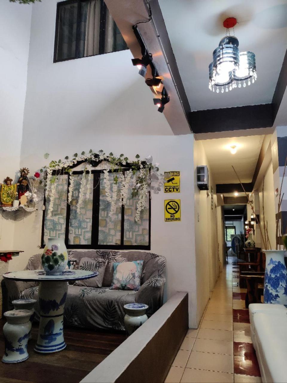 Center Parkway Pension House Kalibo Buitenkant foto