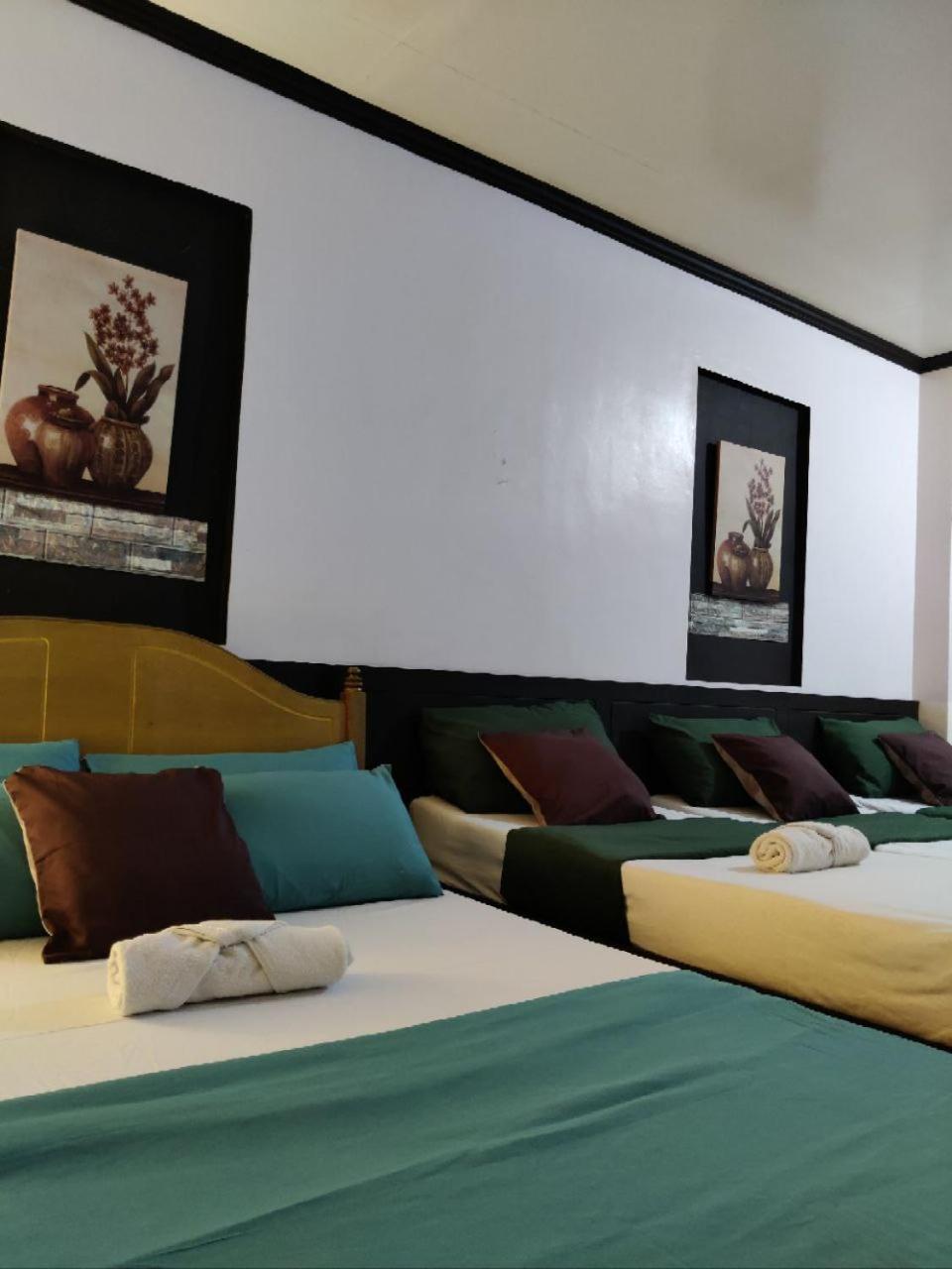 Center Parkway Pension House Kalibo Buitenkant foto