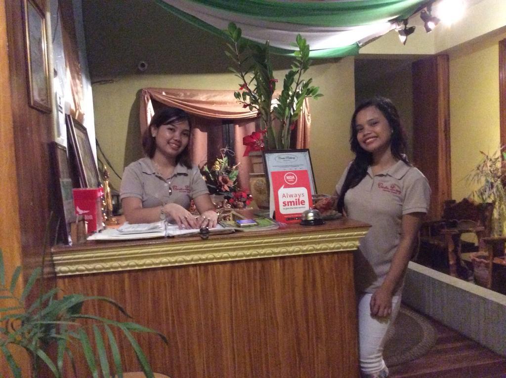 Center Parkway Pension House Kalibo Buitenkant foto