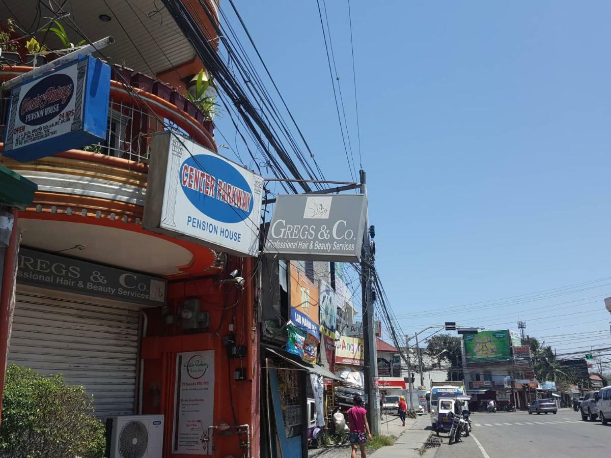 Center Parkway Pension House Kalibo Buitenkant foto